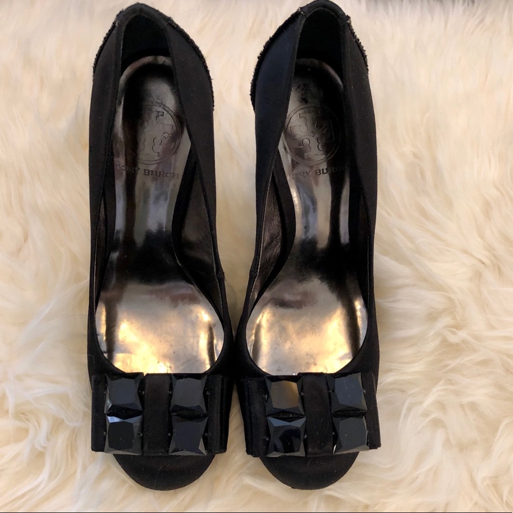 Tory Burch Black Satin Round Toe Pumps